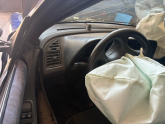 Oto Çıkma Parça / Peugeot / 306 / Kaporta & Karoser / Sağ Ön Kapı / Çıkma Parça 