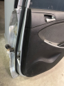 Oto Çıkma Parça / Hyundai / Accent / Kaporta & Karoser / Sağ Arka Kapı / Çıkma Parça 