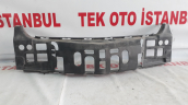 Mercedes E 211 BRAKET ÖN TAMPON ORTA A2118800703