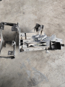 BMW F10 5SERİ FAR BRAKETİ