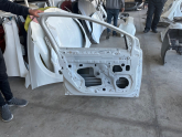 Oto Çıkma Parça / Renault / Megane / Kaporta & Karoser / Sol Ön Kapı / Çıkma Parça 
