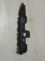 Oto Çıkma Parça / Volkswagen / Passat / Tampon / Tutucu Braketi / Çıkma Parça 