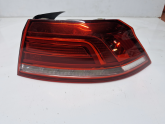 VOLKSWAGEN PASSAT B8 SAĞ DIŞ STOP ORJİNAL HATASIZ 2015-2018