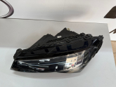 Oto Çıkma Parça / Skoda / Superb / Far & Stop / Sağ Ön Far / Çıkma Parça 