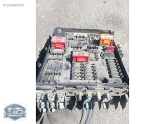 Oto Çıkma Parça / Volkswagen / Caddy / Elektrik / Sigorta Kutusu / Çıkma Parça 