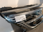 Oto Çıkma Parça / Renault / Megane / Far & Stop / Sağ Ön Far / Çıkma Parça 