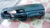 Oto Çıkma Parça / Renault / Megane / Göğüslük & Torpido / Komple Torpido / Çıkma Parça 