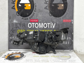 Oto Çıkma Parça / Renault / Megane / Far & Stop / Sağ Ön Far / Çıkma Parça 