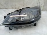 Oto Çıkma Parça / Seat / Arona / Far & Stop / Sağ Ön Far / Çıkma Parça 
