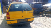 Fiat Palio Weekend bagaj papağı