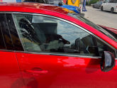 Oto Çıkma Parça / Renault / Clio / Kaporta & Karoser / Sağ Ön Kapı / Çıkma Parça 