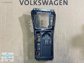 Oto Çıkma Parça / Volkswagen / Golf / Koltuk & Döşeme / Orta Konsol / Sıfır Parça 
