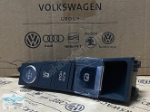 Oto Çıkma Parça / Volkswagen / Passat / Elektrik / Dörtlü Flaşör Düğmesi / Sıfır Parça 