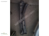 Oto Çıkma Parça / Toyota / Corolla / Oto Cam / Ön Cam Izgarası / Çıkma Parça 