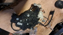 VOLKSWAGEN CADDY 2004-2020 SAĞ SÜRGÜLÜ KAPI KİLİDİ 2K5843654