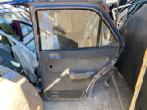 Oto Çıkma Parça / Hyundai / Elantra / Kaporta & Karoser / Sağ Arka Kapı / Çıkma Parça 