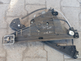 Oto Çıkma Parça / Peugeot / 208 / Oto Cam / Cam Krikosu / Çıkma Parça 