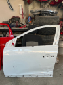 Renault Megane 3 çıkma ön sol kapı beyaz renk temiz