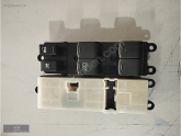 Oto Çıkma Parça / Nissan / Qashqai / Oto Cam / Cam Düğmesi / Çıkma Parça 