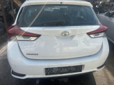 Toyota Auris Dolu Arka Tampon 2013 - 2017 Çıkma Parça