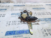 Oto Çıkma Parça / Toyota / Corolla / Oto Cam / Cam Krikosu / Çıkma Parça 