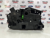 Oto Çıkma Parça / Ford / Tourneo Custom / Kaporta & Karoser / Kapı Kilidi / Çıkma Parça 