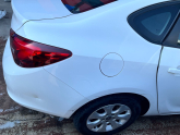 OPEL ASTRA J SAĞ SOL ARKA ÇAMURLUK BEYAZ HATASIZ