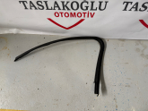 FORD FOCUS SAĞ ÖN KAPI ÇERÇEVE İÇ BAKALİTİ
