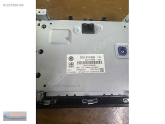Oto Çıkma Parça / Volkswagen / Passat / Teyp / Teyp Çerçevesi / Çıkma Parça 
