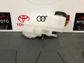 Oto Çıkma Parça / Toyota / Corolla / Fren / Fren Hidrolik Deposu / Çıkma Parça 
