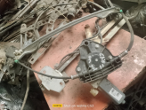 Oto Çıkma Parça / Renault / Clio / Oto Cam / Cam Motoru / Çıkma Parça 