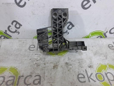 MERCEDES C SERİSİ 2021 2024 W206 SOL PANEL BRAKETİ A2066201700