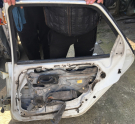 Oto Çıkma Parça / Renault / Laguna / Kaporta & Karoser / Sağ Arka Kapı / Çıkma Parça 