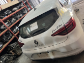 Oto Çıkma Parça / Renault / Clio / Kaporta & Karoser / Komple Arka / Çıkma Parça 