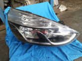 RENAULT CLİO 4 SAĞ ÖN FAR