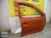 Oto Çıkma Parça / Dacia / Sandero / Kaporta & Karoser / Sağ Ön Kapı / Çıkma Parça 