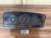 MERCEDES W123 KASA KİLOMETRE SAATİ  ORİJİNAL ÇIKMA