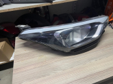 Oto Çıkma Parça / Hyundai / i20 / Far & Stop / Sağ Ön Far / Çıkma Parça 