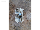 Oto Çıkma Parça / Nissan / Navara / Elektrik / Sigorta Kutusu / Çıkma Parça 