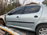 Oto Çıkma Parça / Peugeot / 206 / Kaporta & Karoser / Sağ Ön Kapı / Çıkma Parça 