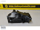 Oto Çıkma Parça / Renault / Megane / Elektrik / Sigorta Kutusu / Çıkma Parça 