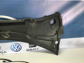 Oto Çıkma Parça / Volvo / S90 / Oto Cam / Ön Cam Izgarası / Çıkma Parça 