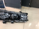 Oto Çıkma Parça / Toyota / Corolla / Far & Stop / Sağ Ön Far / Çıkma Parça 