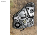 Oto Çıkma Parça / Volkswagen / Passat / Oto Cam / Cam Krikosu / Çıkma Parça 