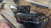 BMW 5 SERİ İ5 G60 LAZER LASER SAĞ-SOL FAR 5A798D1-08
