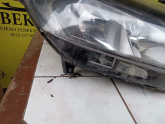 Oto Çıkma Parça / Ford / Tourneo Courier / Far & Stop / Sağ Ön Far / Çıkma Parça 