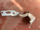 Oto Çıkma Parça / Seat / Leon / Kaporta & Karoser / Kaput Menteşesi / Çıkma Parça 
