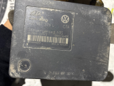 Oto Çıkma Parça / Volkswagen / Jetta / ABS / ABS Beyni / Çıkma Parça 