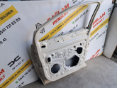 Oto Çıkma Parça / Renault / Captur / Kaporta & Karoser / Sağ Ön Kapı / Çıkma Parça 