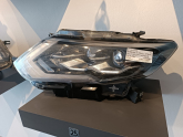 Oto Çıkma Parça / Nissan / X-Trail / Far & Stop / Sağ Ön Far / Çıkma Parça 